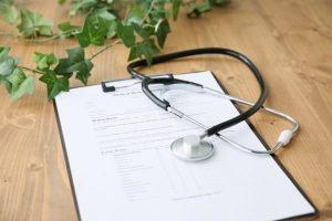 医師事務って何？仕事内容はどんなの？それは大変な仕事だ。